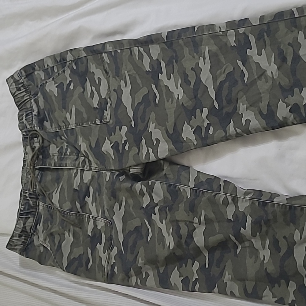 Fatigue cargo jeans